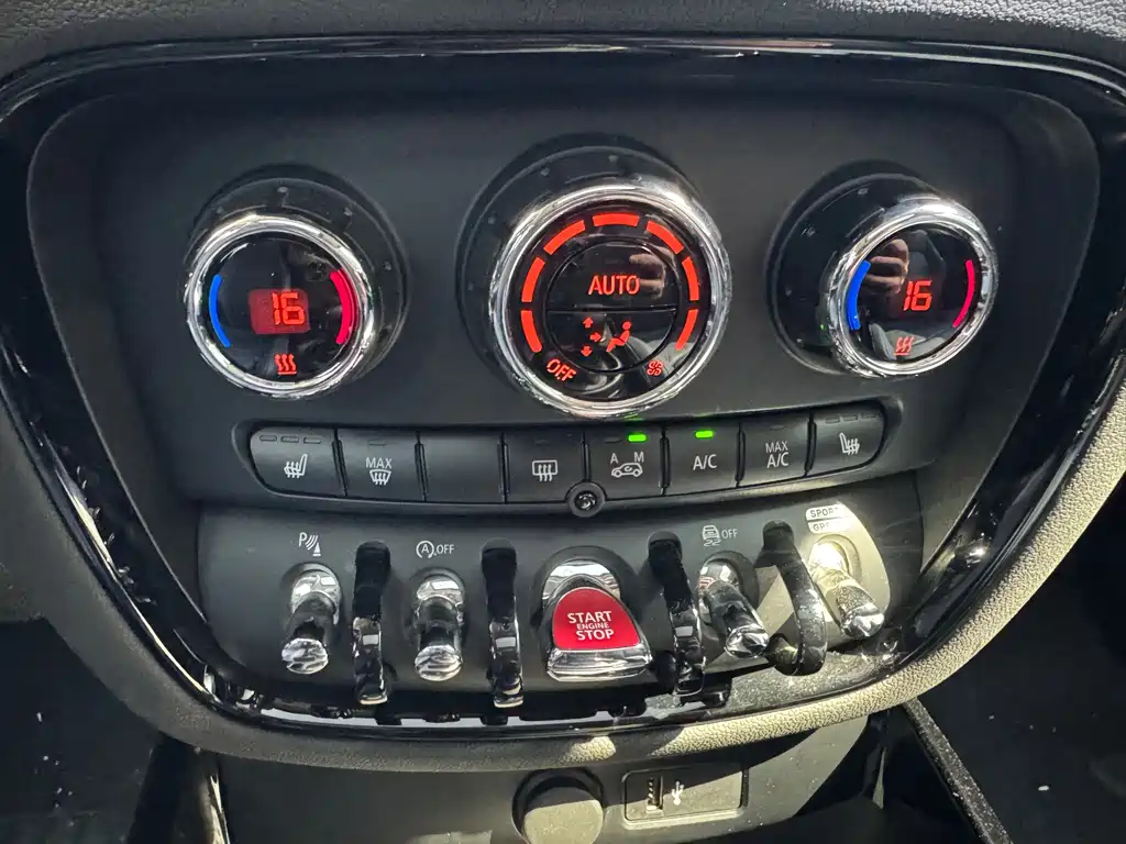 MINI Mini Clubman — миниатюра 24