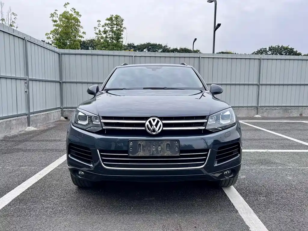 Volkswagen Touareg — миниатюра 2