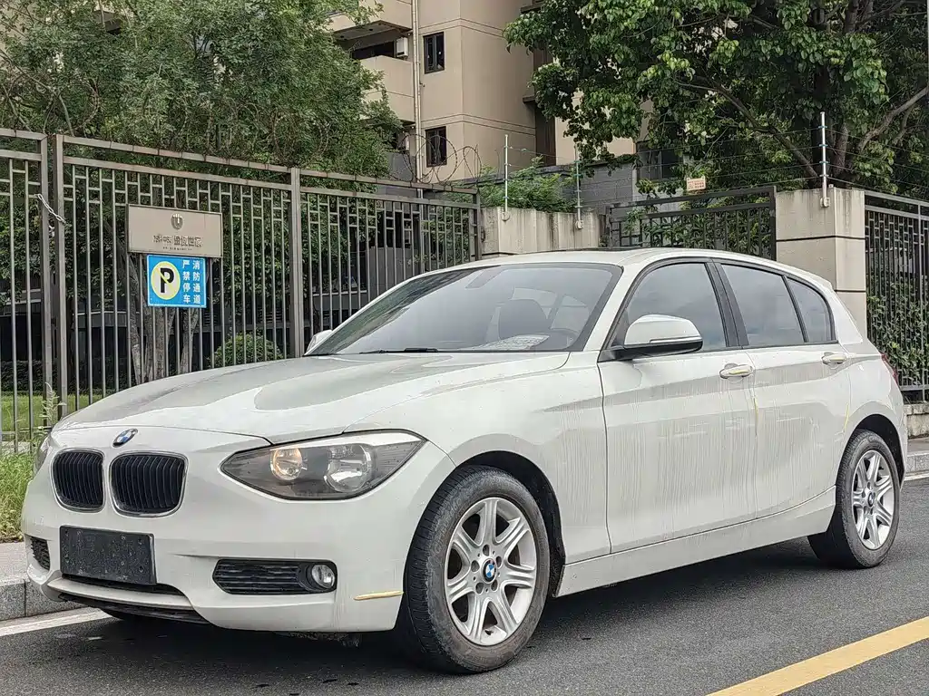 BMW 1 Series (Import)