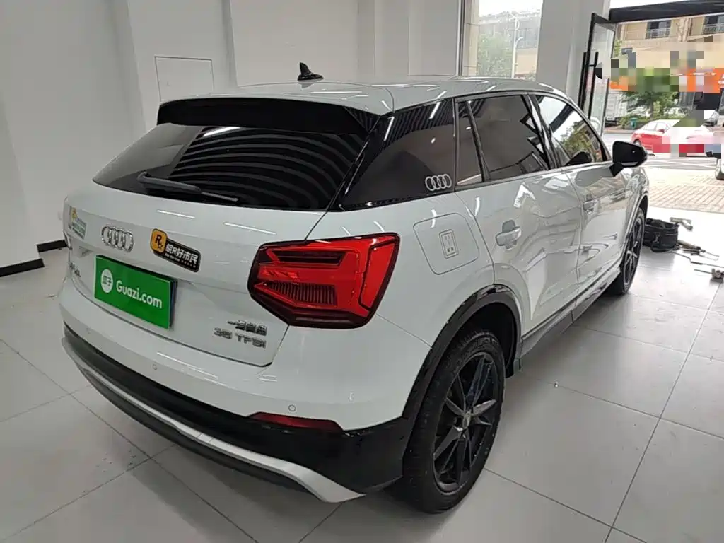 Audi Q2L — миниатюра 7