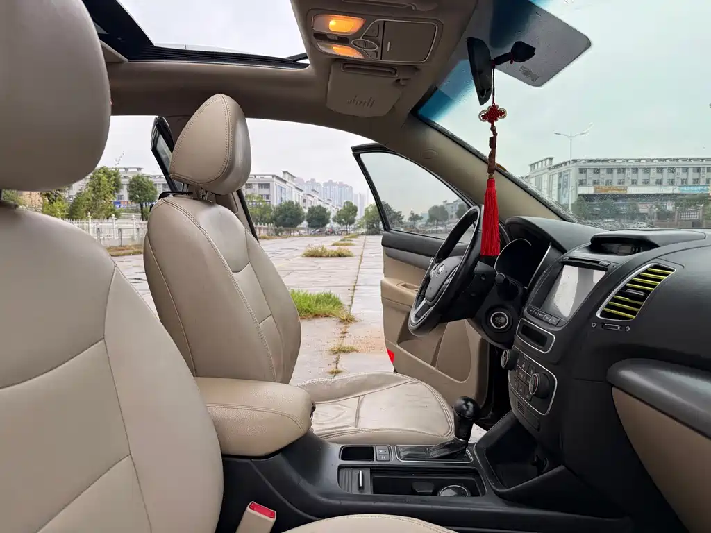 Kia Sorento — миниатюра 17