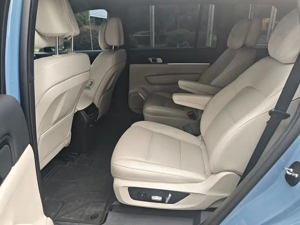 Li Auto Li ONE — миниатюра 11