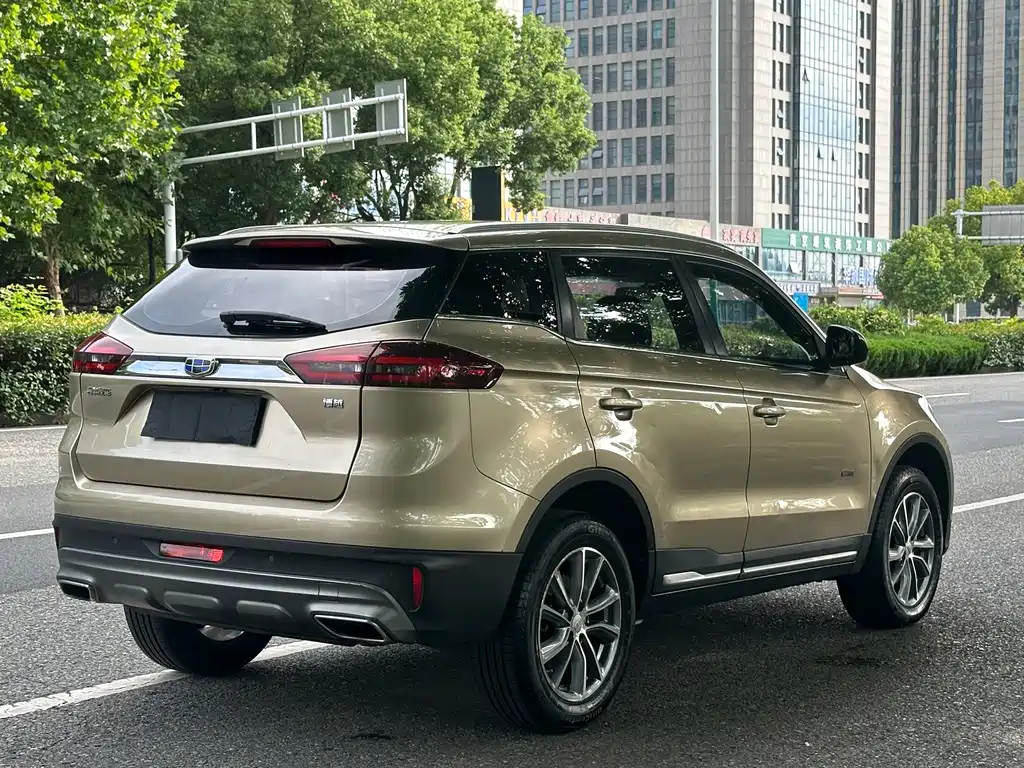 Geely Boyue — миниатюра 7