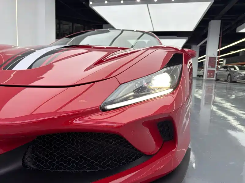 Ferrari F8 — миниатюра 12