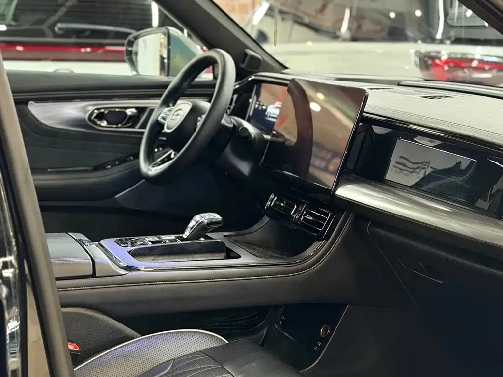 GAC Motor Trumpchi GS8 — миниатюра 9