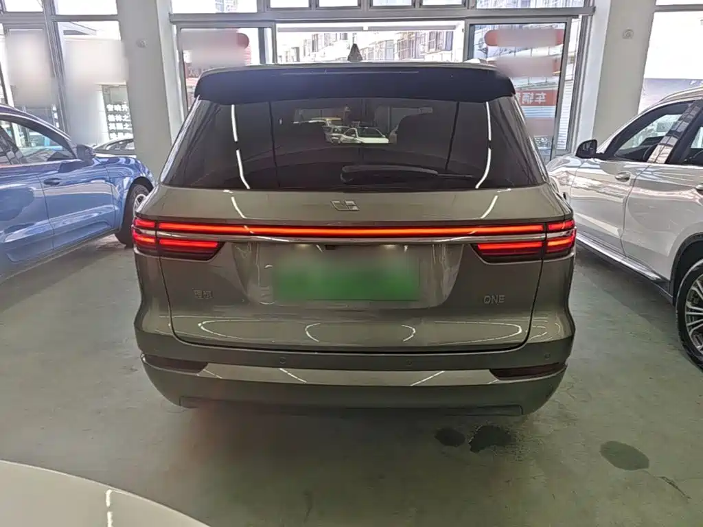 Li Auto Li ONE — миниатюра 6