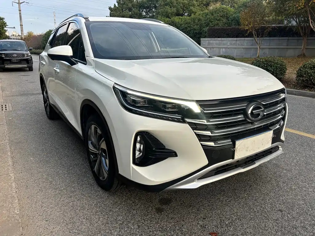 GAC TRUMPCHI GS4
