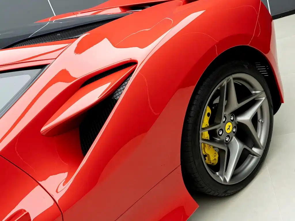 Ferrari F8 — миниатюра 4