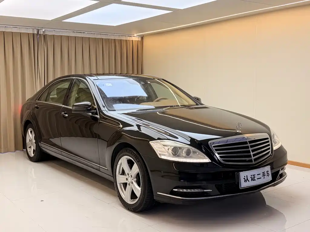 Mercedes-Benz S-Class — миниатюра 3
