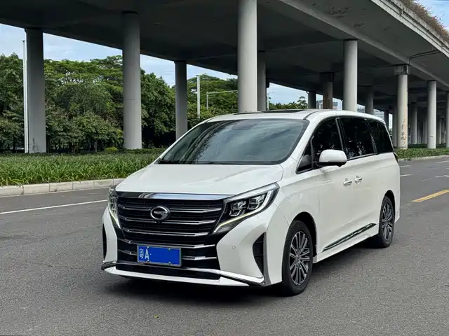 GAC Trumpchi M8