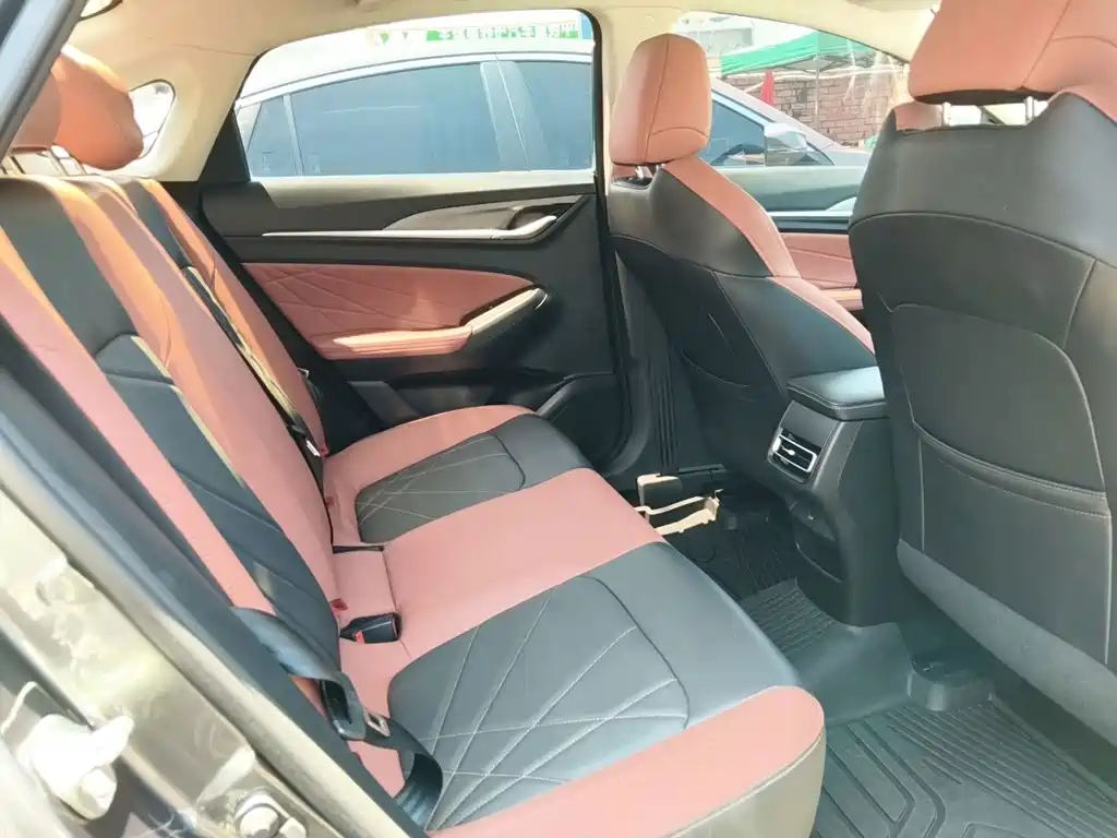 Changan Eado — миниатюра 10