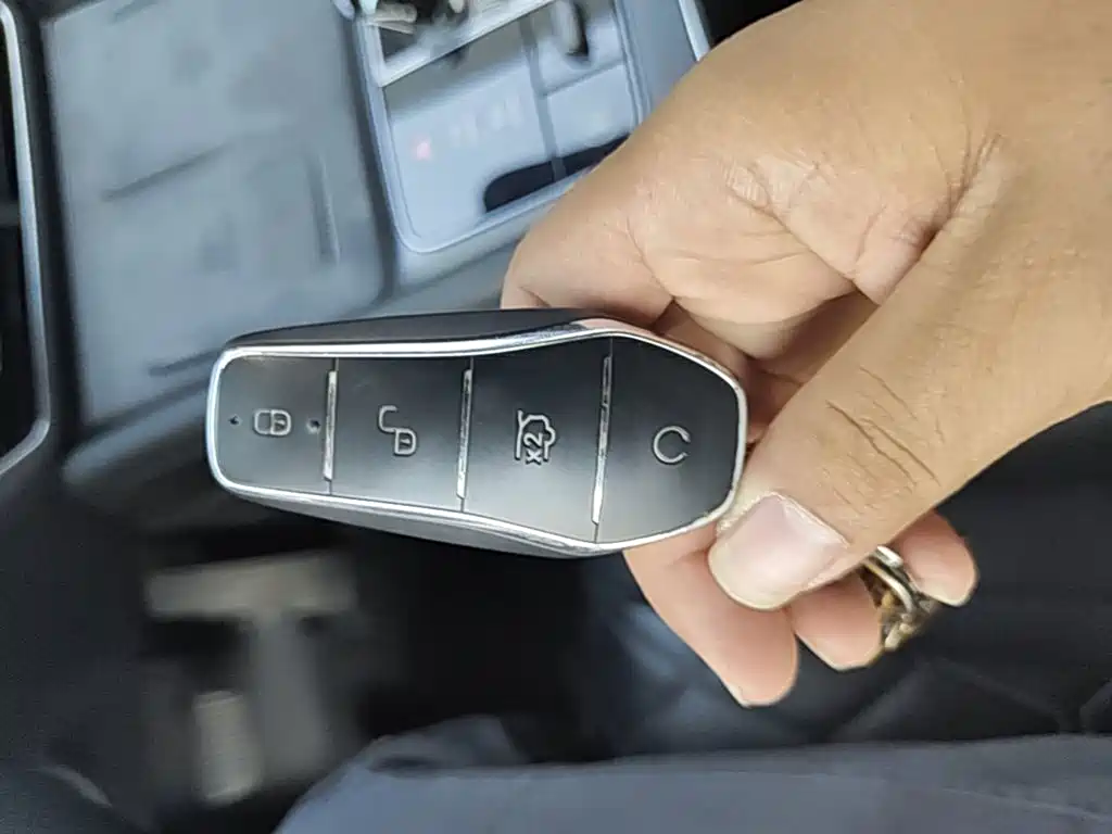 BYD Seal 07 EV — миниатюра 9