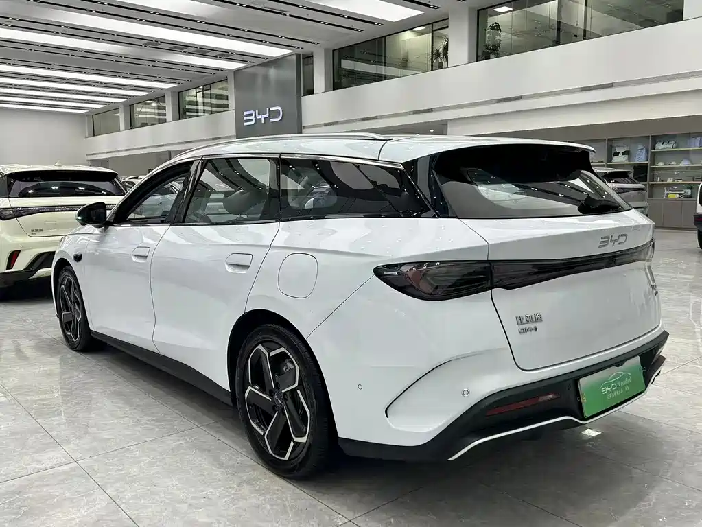 BYD Seal 06 DM-i Touring — миниатюра 8