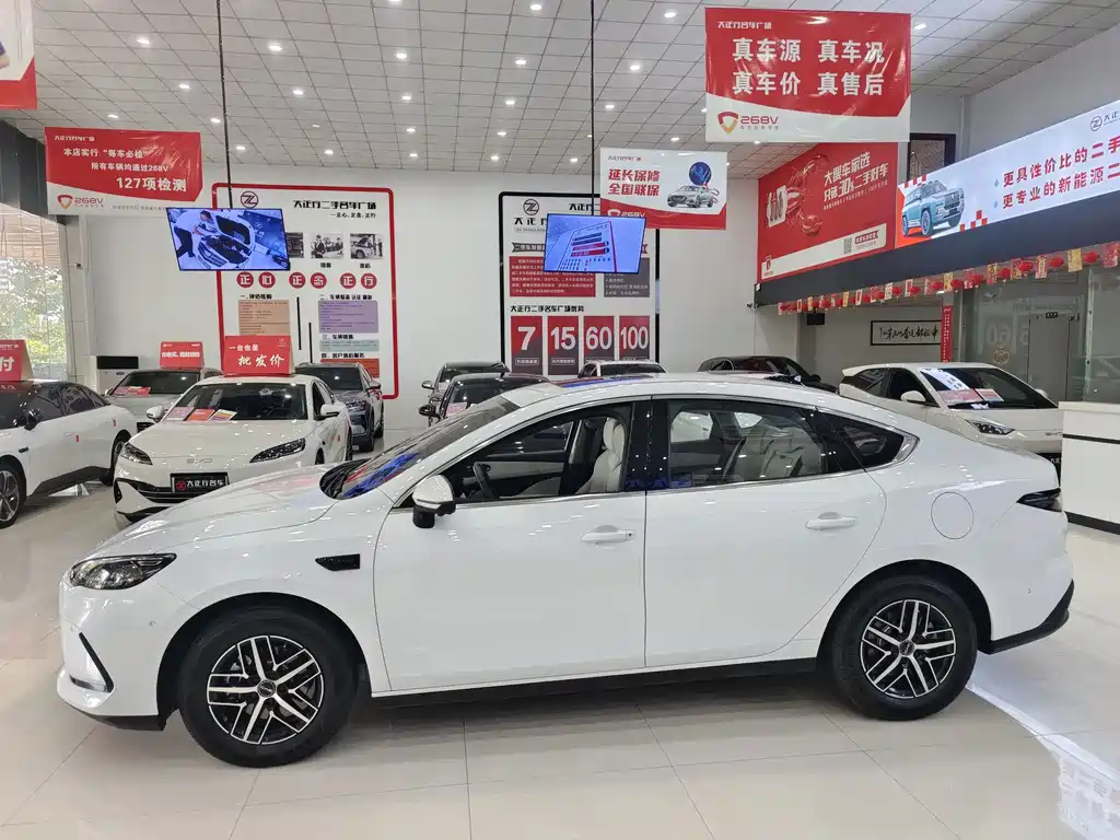 BYD Seal 05 DM-i — миниатюра 4