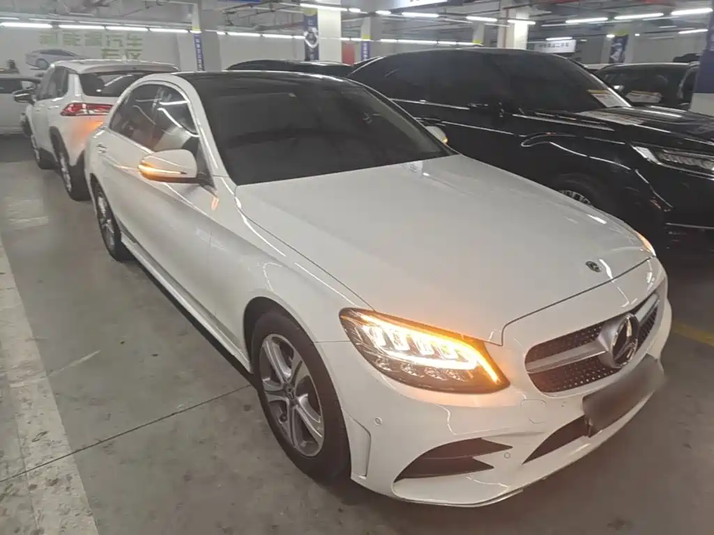 Mercedes-Benz C-Class — миниатюра 4
