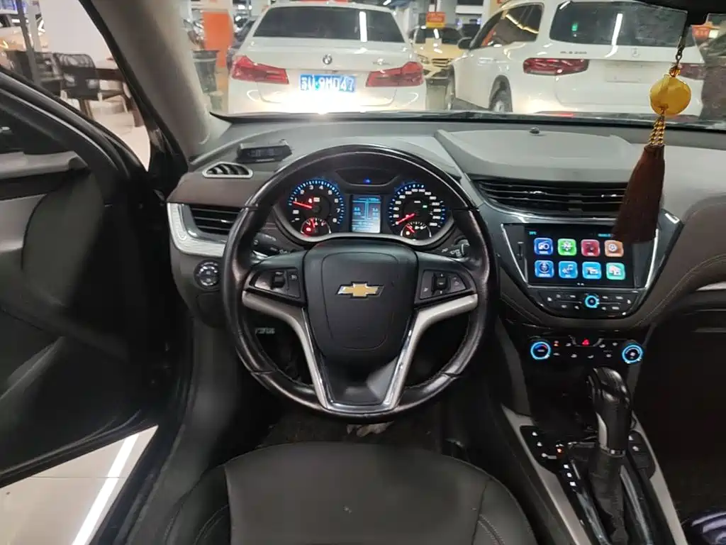 Chevrolet Malibu — миниатюра 11