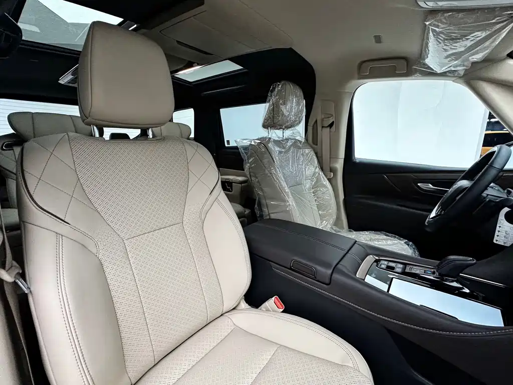 Toyota Alphard — фотографии объявления, Фото 17