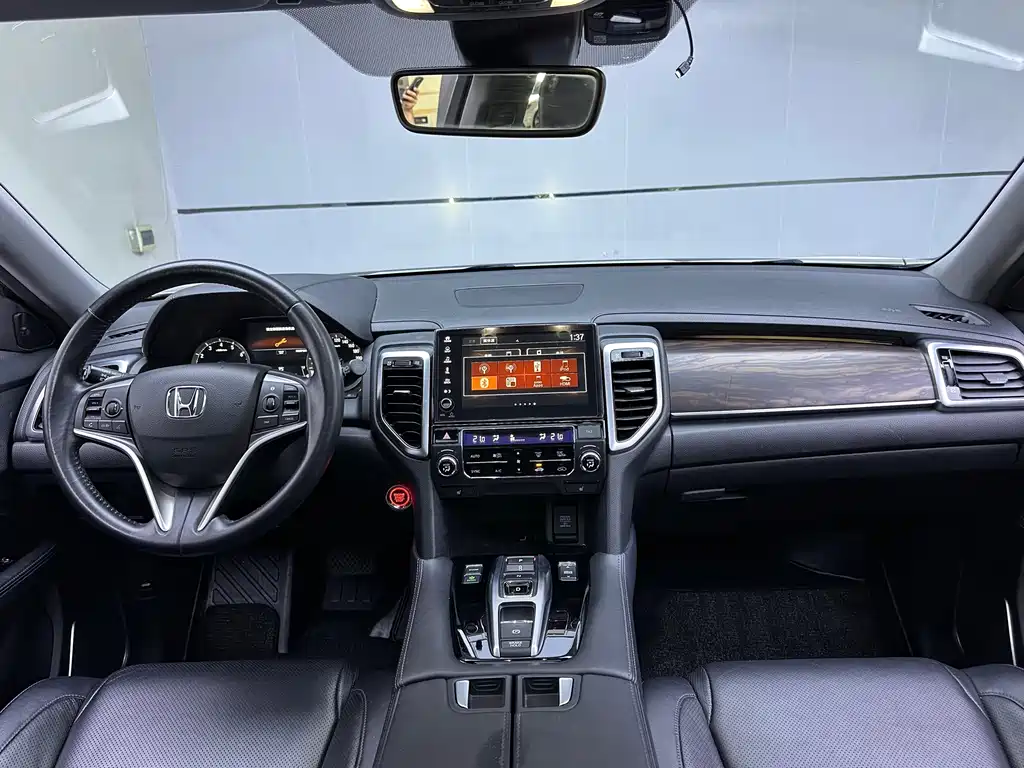 Honda UR-V 2017 370TURBO Premium V