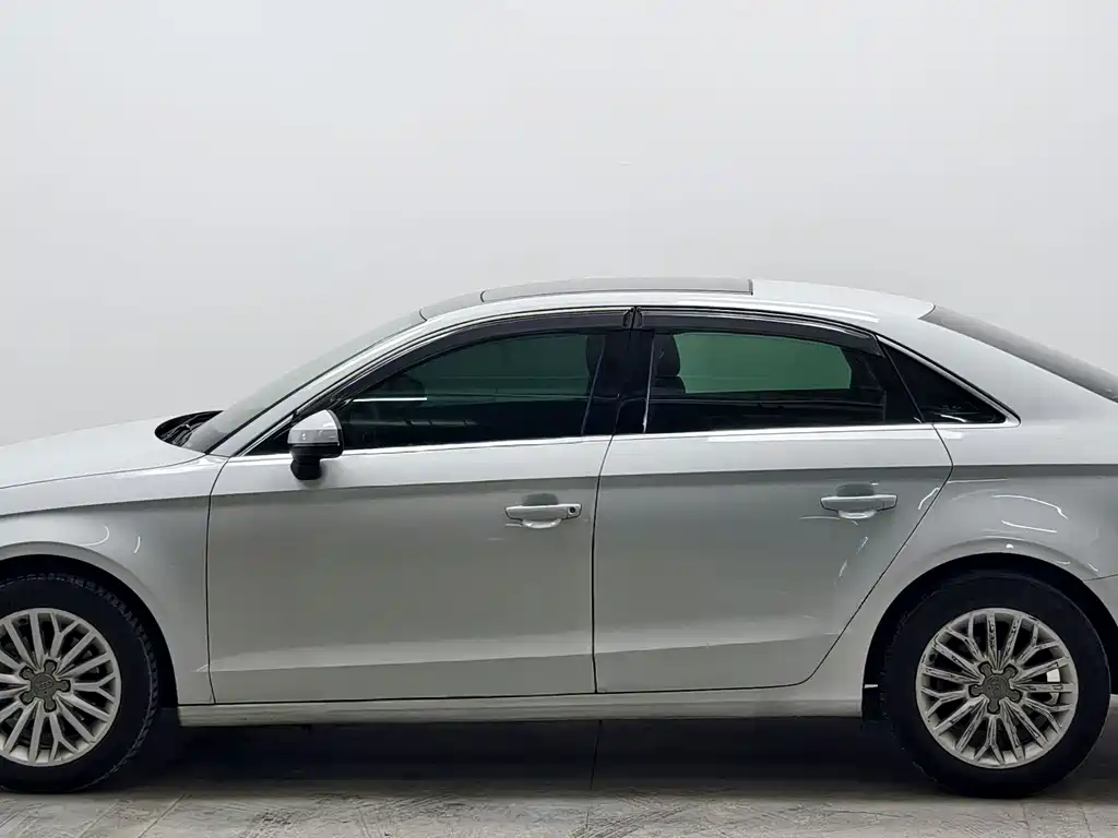 Audi A3 — миниатюра 7