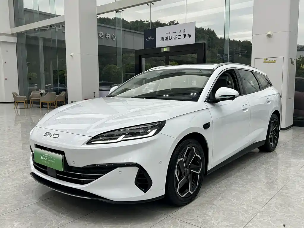 BYD Seal 06 DM-i Touring