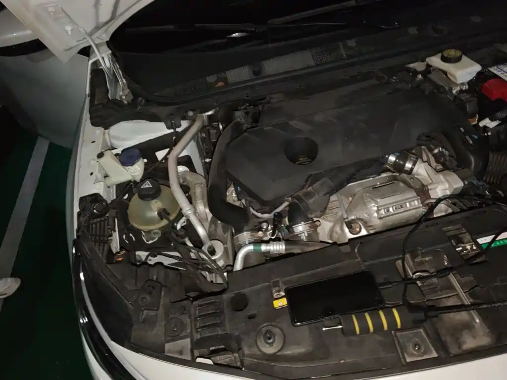 Peugeot 408 — миниатюра 23