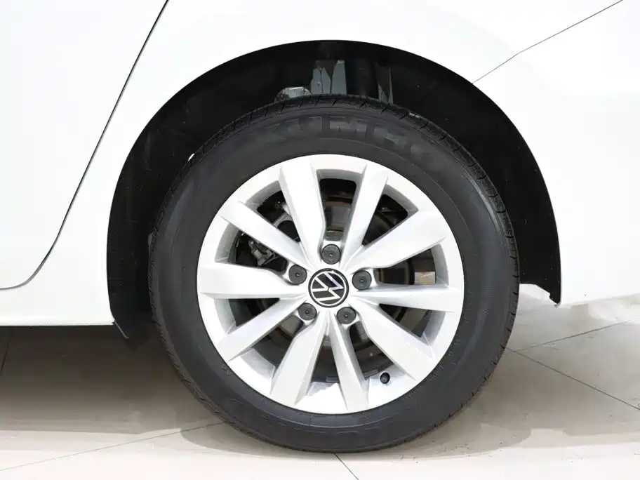 Volkswagen Bora — миниатюра 20