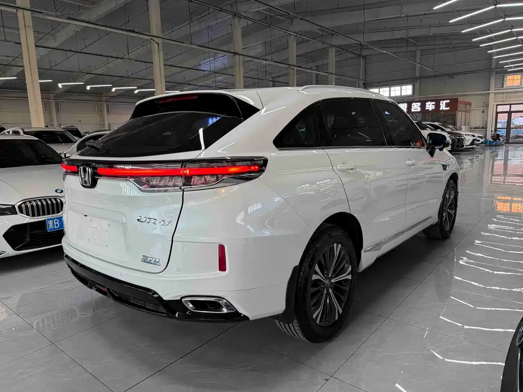 Honda UR-V — миниатюра 4