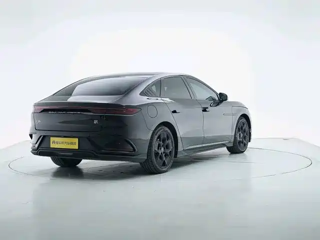BYD Han — миниатюра 3