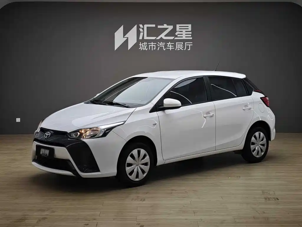 Toyota Yaris L 2020