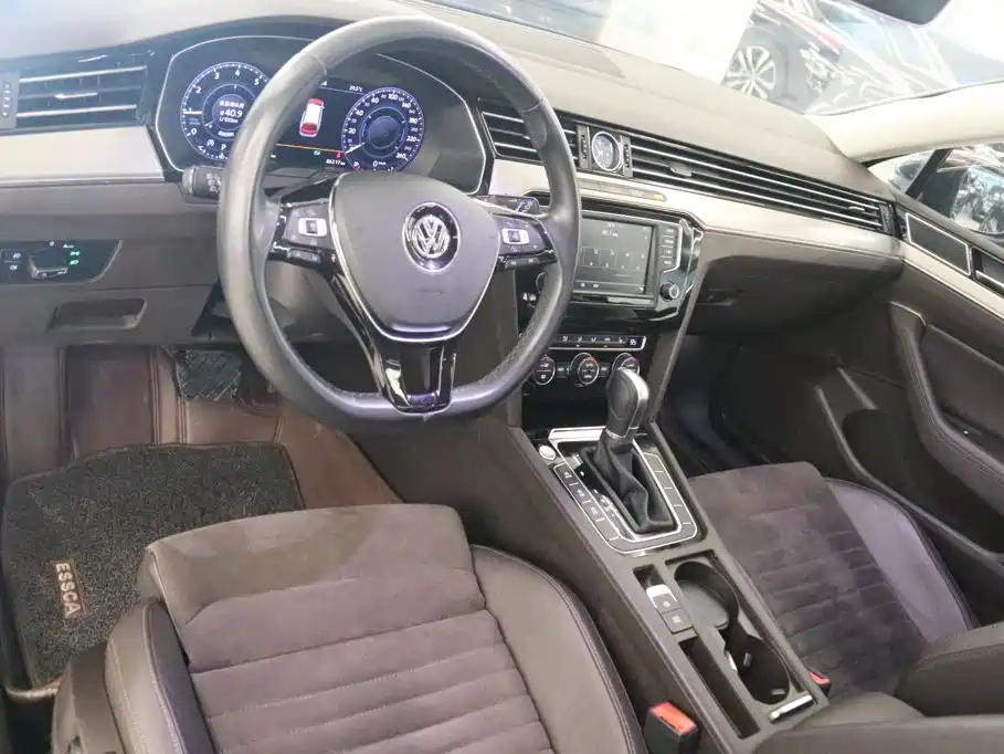 Volkswagen Viloran — миниатюра 10