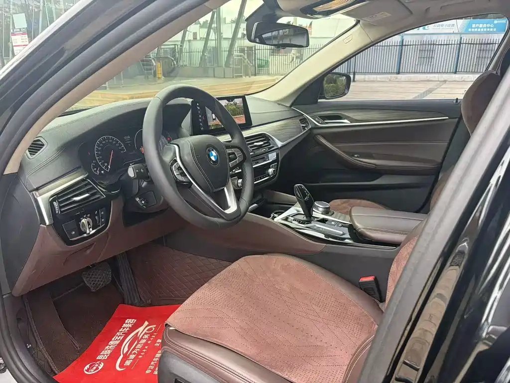 BMW 5 Series 5 2019 530Li Lead Luxury
