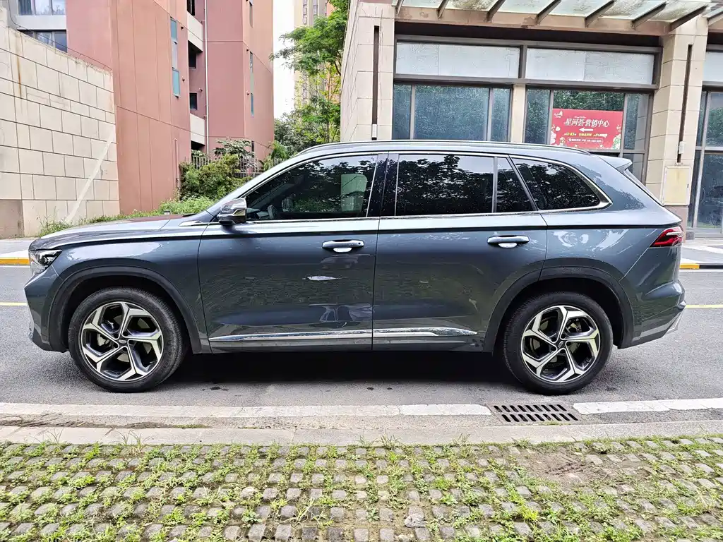 Geely Xingyue L — миниатюра 4