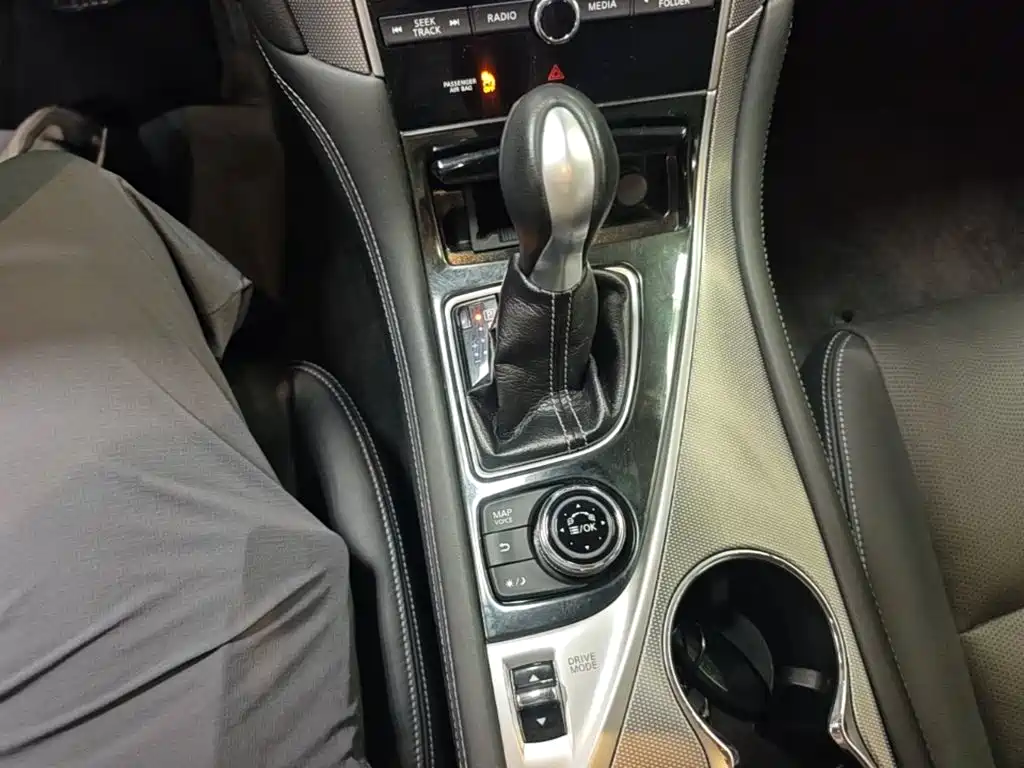 Infiniti Q50L — миниатюра 14