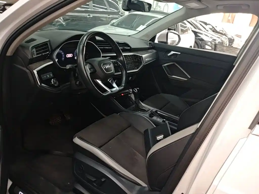 Audi Q3 — миниатюра 15