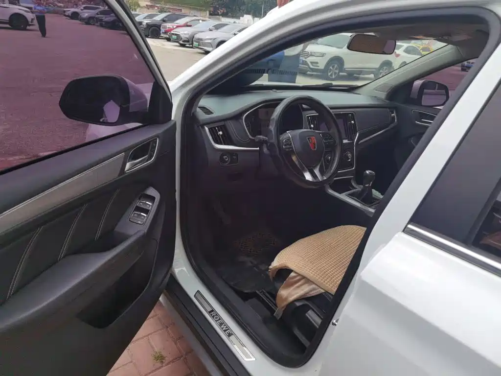Roewe RX5 — миниатюра 17