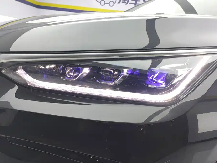 BYD Tang New Energy — миниатюра 5