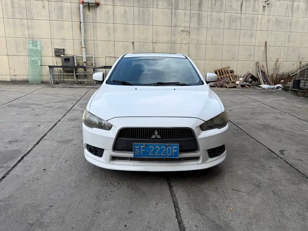 Mitsubishi Lancer EX — миниатюра 2