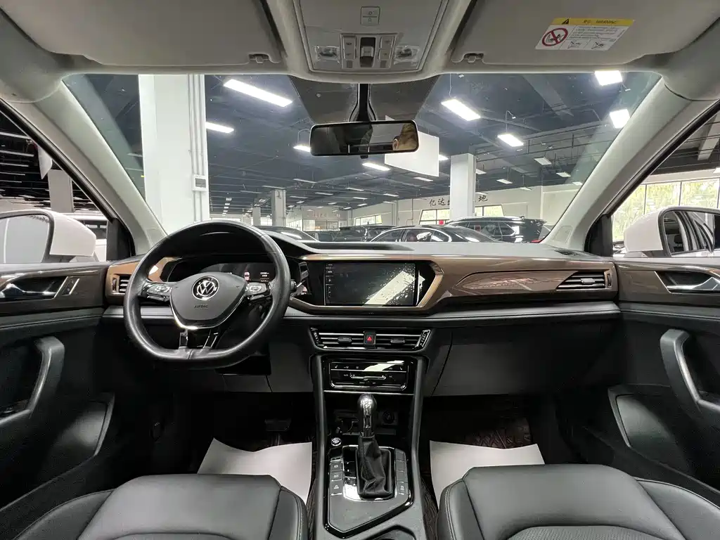 Volkswagen Tharu — миниатюра 23