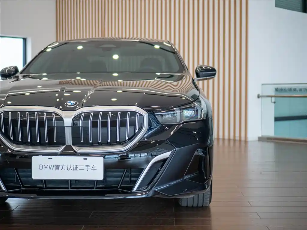 BMW 5 Series 5 2025 530Li Lead M Sport