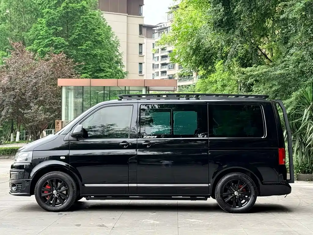 Volkswagen Multivan — миниатюра 5