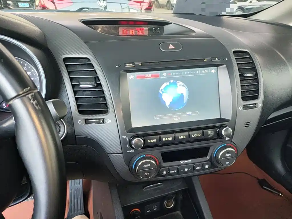 Kia K3 — миниатюра 13