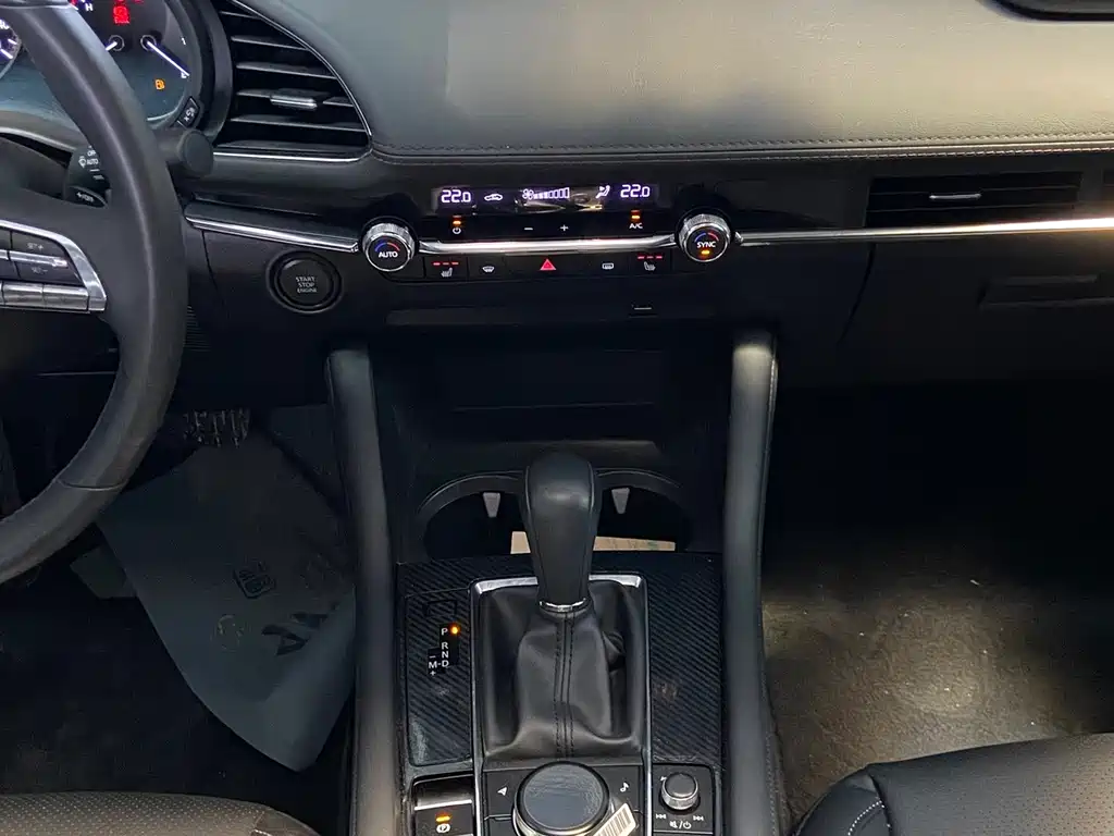 Mazda 3 Axela — миниатюра 21