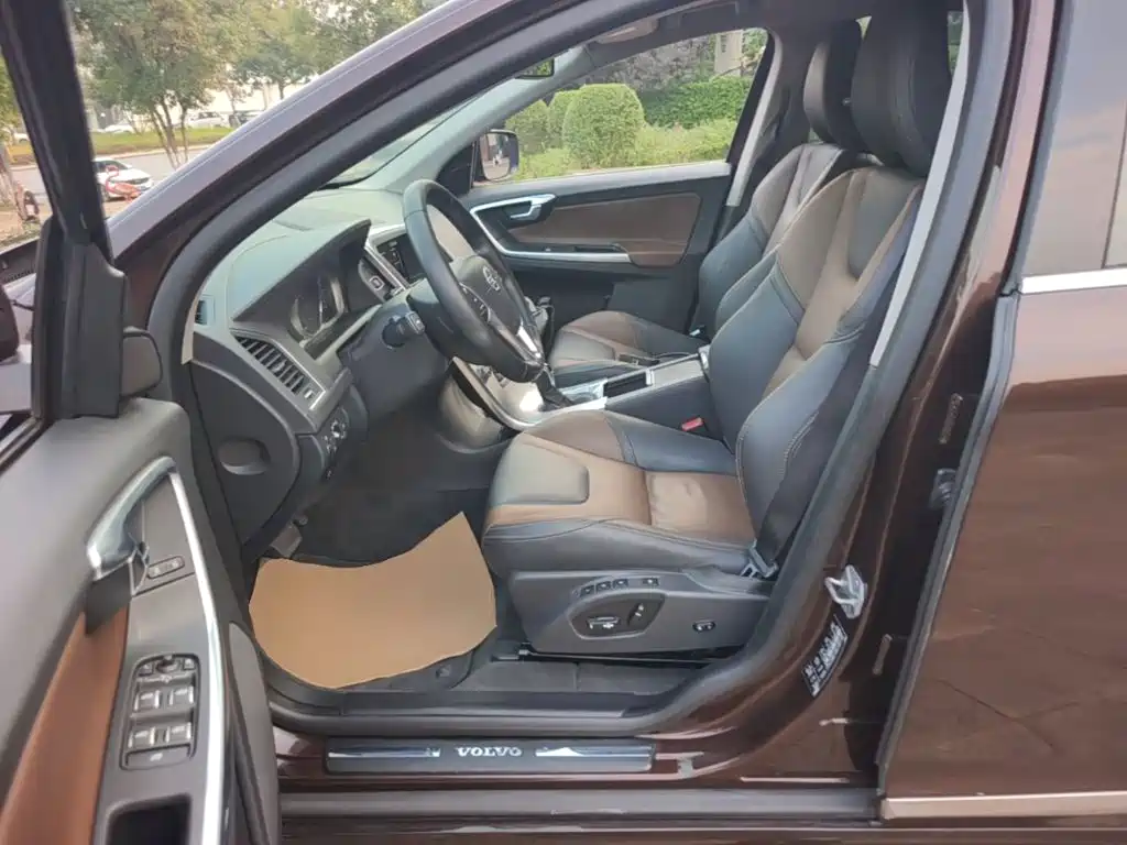 Volvo XC60 — миниатюра 15