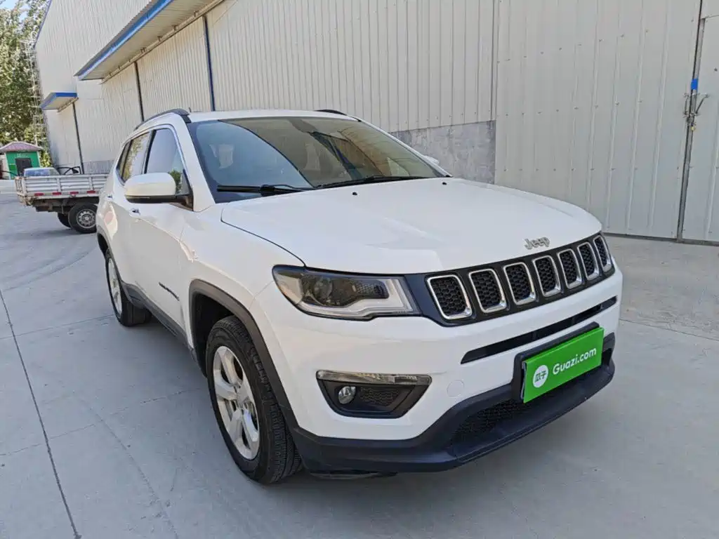 Jeep Compass — миниатюра 4