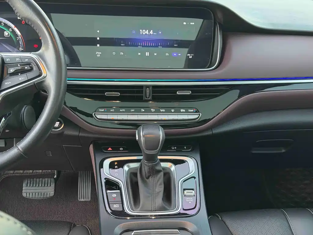 GAC Motor Trumpchi M6 — миниатюра 14