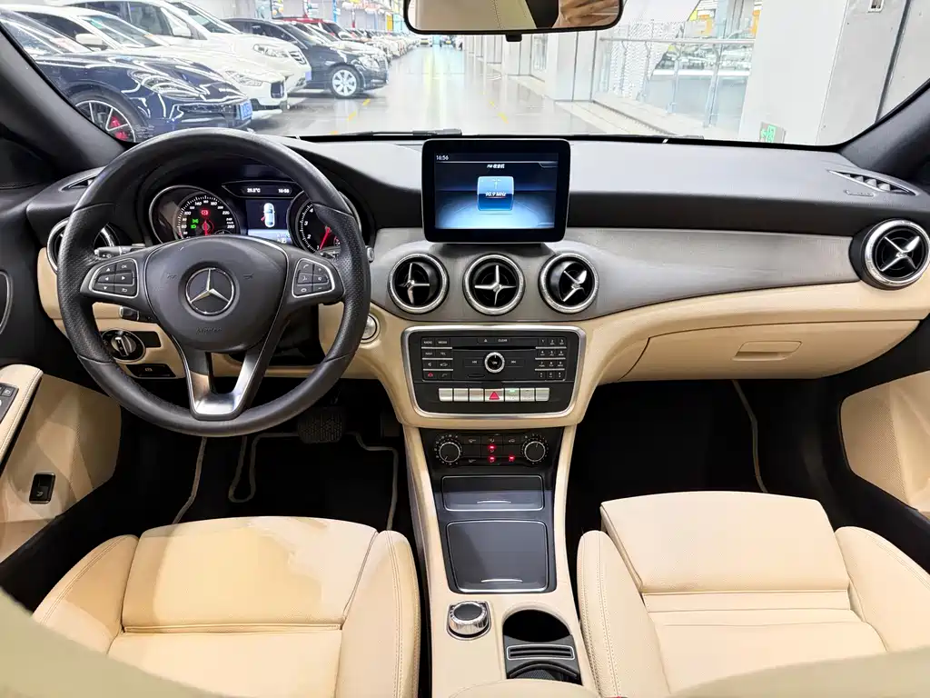 Mercedes-Benz CLA (Import) — миниатюра 7