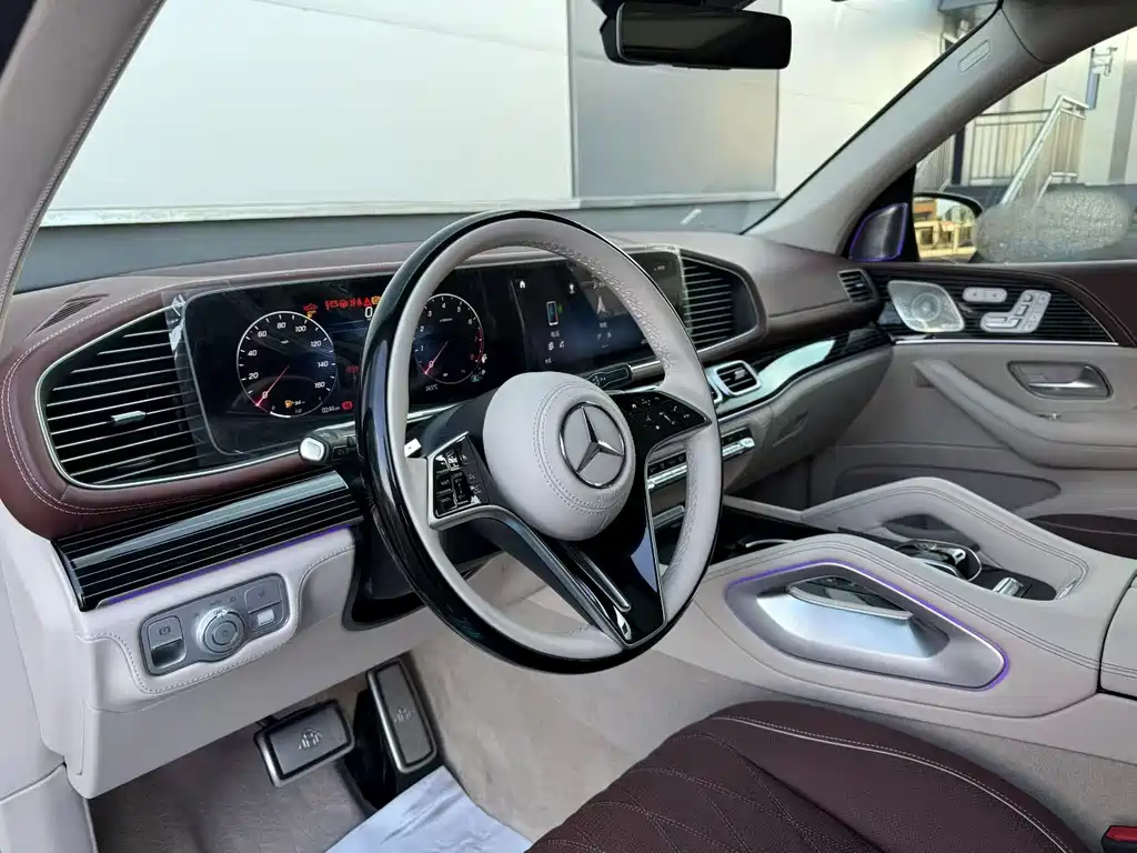 Mercedes-Benz GLS — миниатюра 3