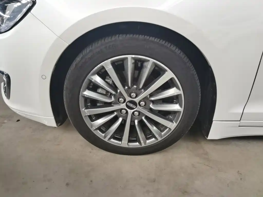 Lincoln MKZ — миниатюра 23