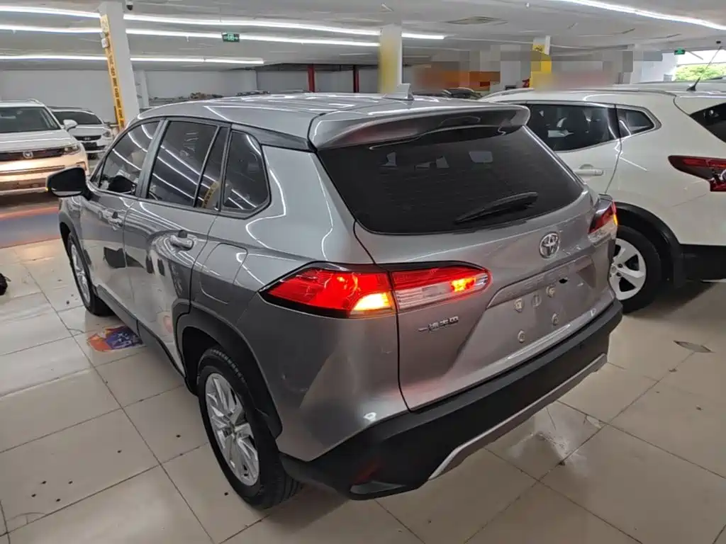 Toyota Corolla Cross — миниатюра 5