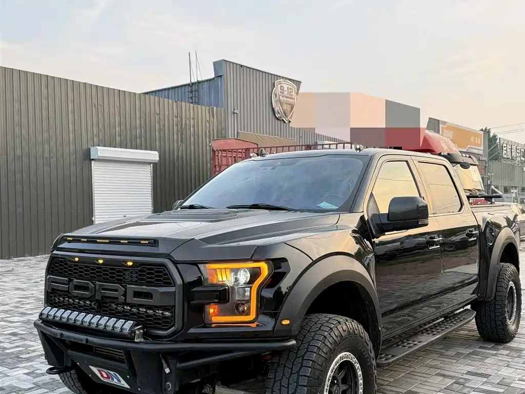 Ford F-150 Raptor 2019